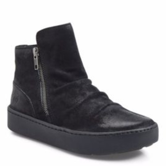 born scone sneaker boot